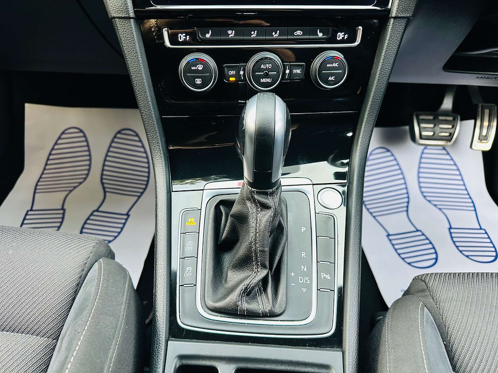 Volkswagen Golf 2020 2.0 Gti Tsi Dsg 242 Bhp Grey #13