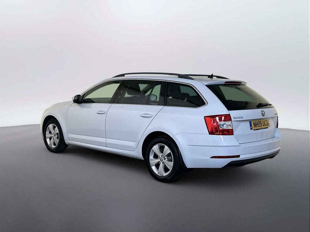 Skoda Octavia 1.0 Tsi Gpf Se Technology Estate Dsg Eu White #6