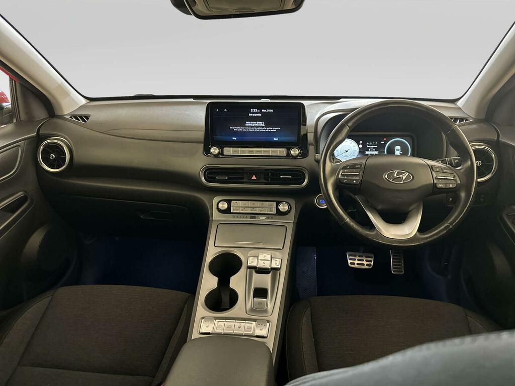 Hyundai Kona 64Kwh Premium Suv 10.5Kw Charge Red #2