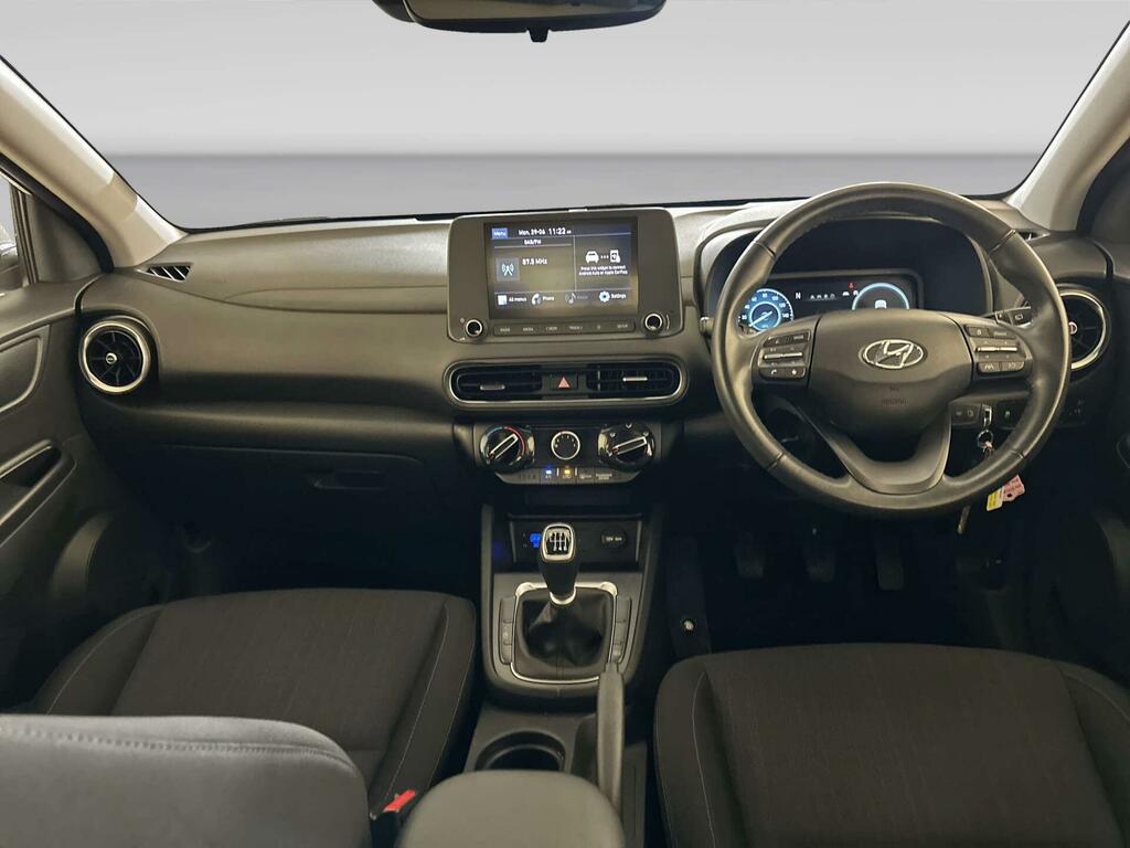 Hyundai Kona 1.0 T-gdi Mhev Se Connect Suv Hybrid Ma White #2