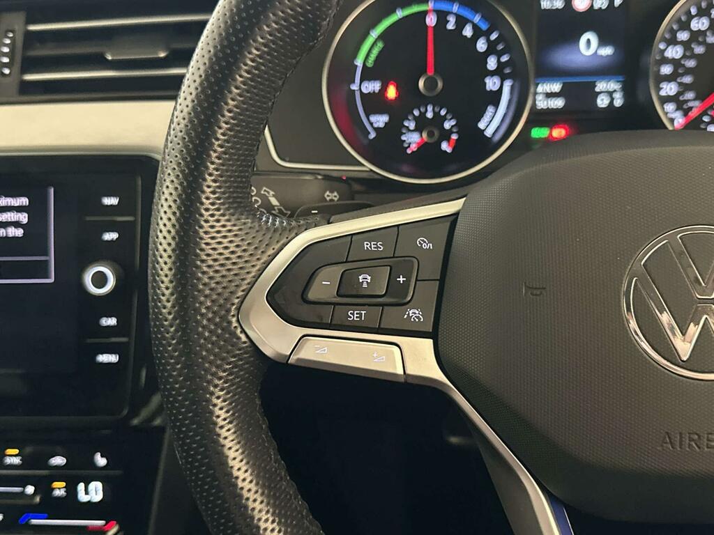 Volkswagen Passat 2.0 Tdi Evo Scr R-line Dsg Grey #15