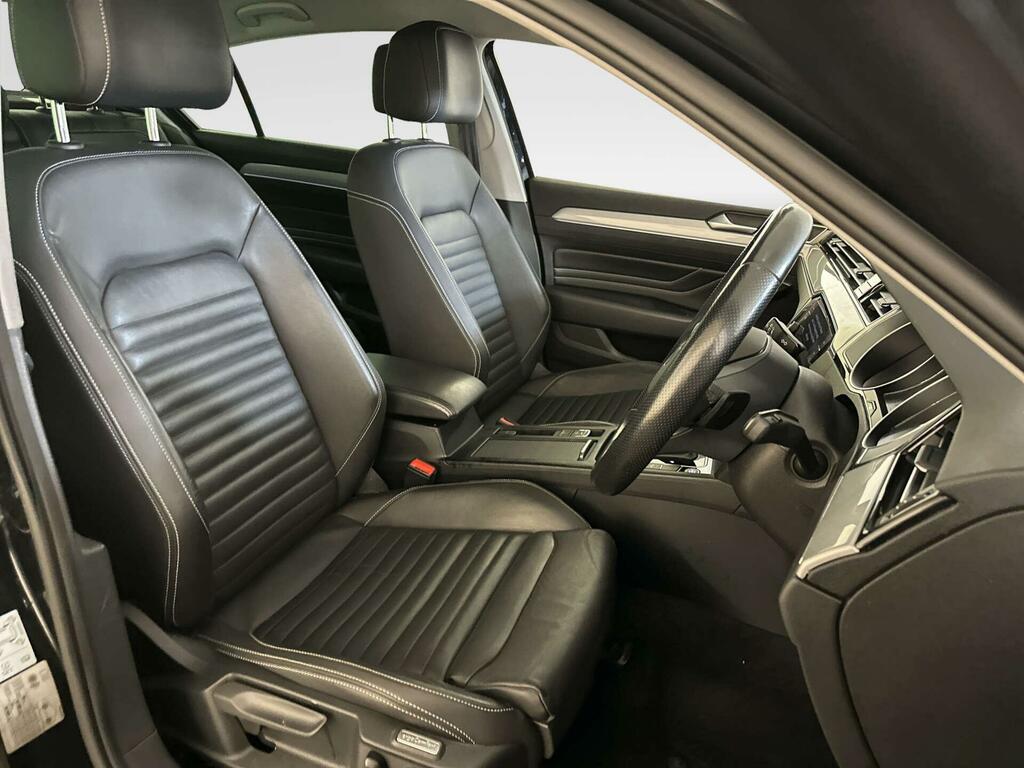 Volkswagen Passat 2.0 Tdi Evo Scr R-line Dsg Grey #11