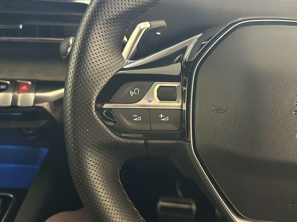 Peugeot 5008 Allure White #17