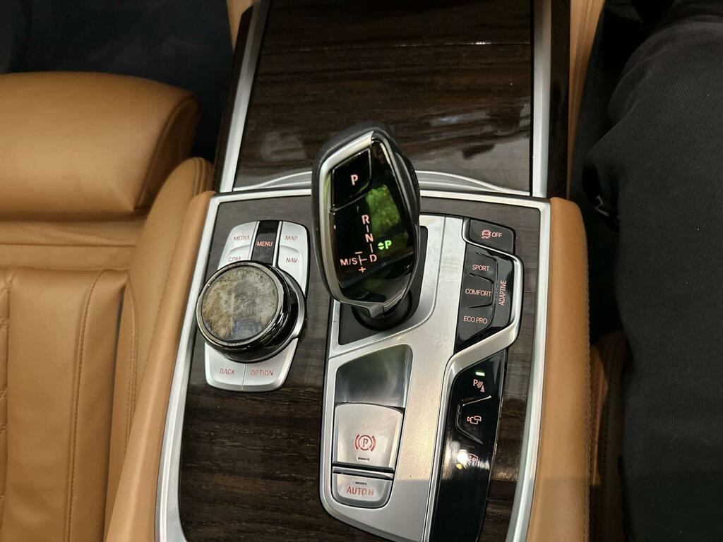 BMW 7 Series M Sport Xdrive 4Wd Grey #23