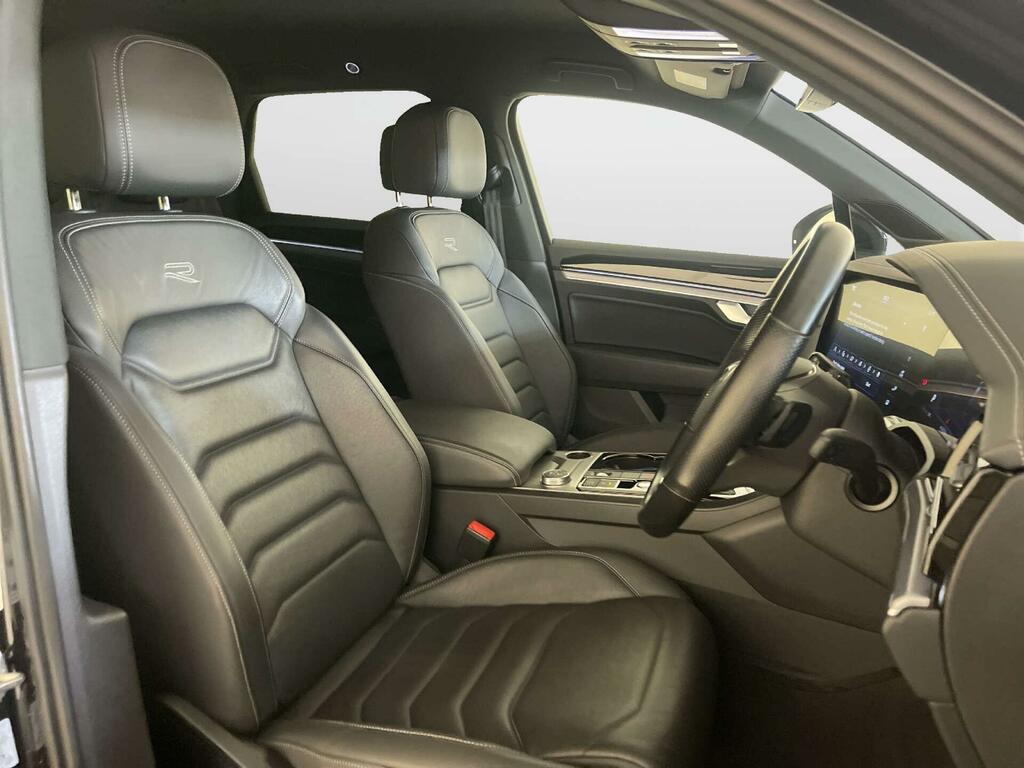 Volkswagen Touareg 3L R-line Tech Black #11