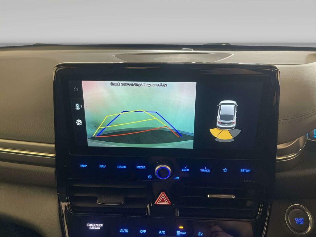Hyundai Ioniq Premium Black #18