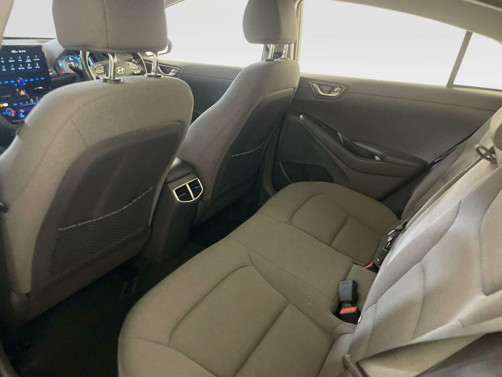 Hyundai Ioniq Premium Black #12
