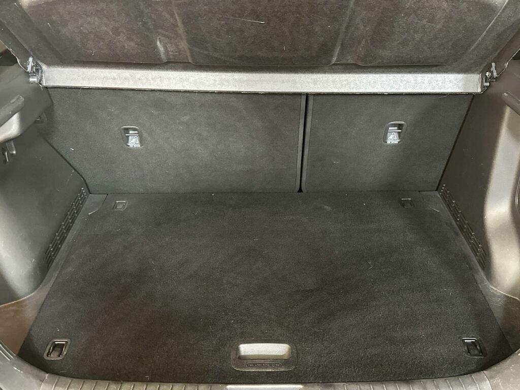 Hyundai Kona T-gdi Play White #13