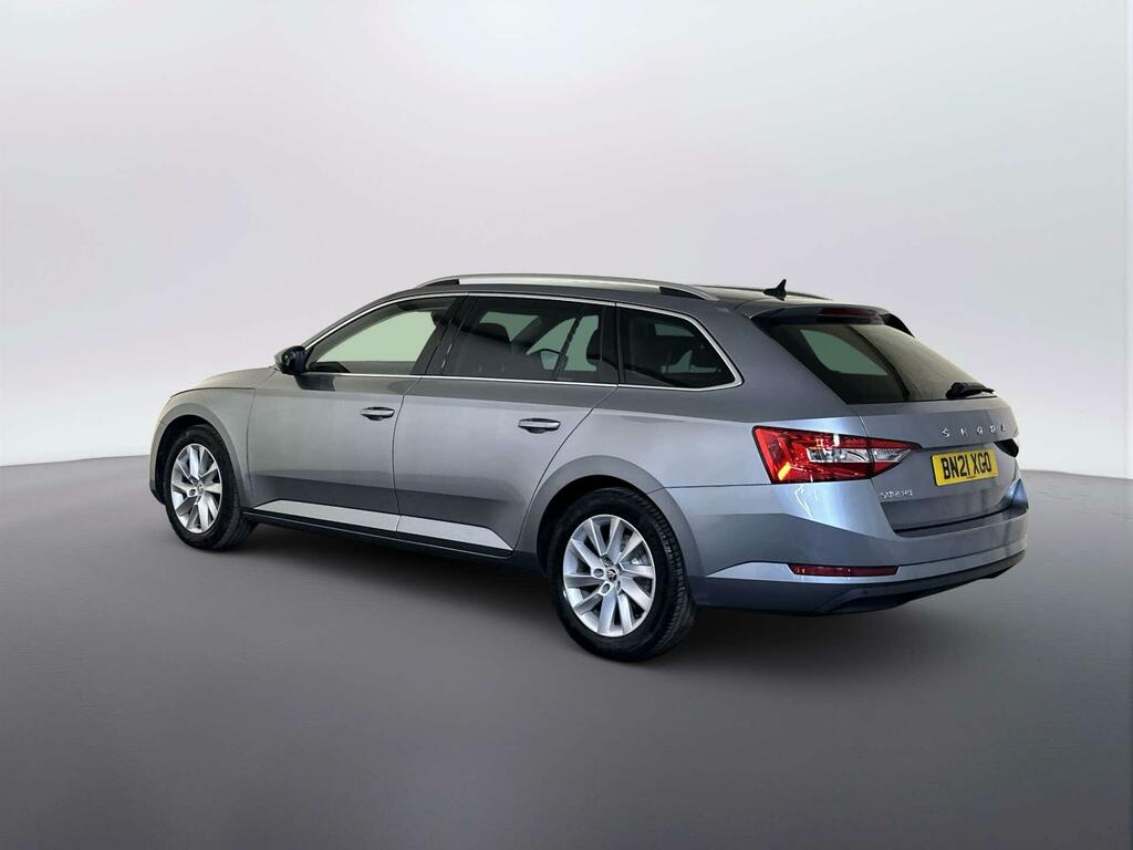 Skoda Superb 2.0 Tdi Se Technology Estate Eur Grey #6