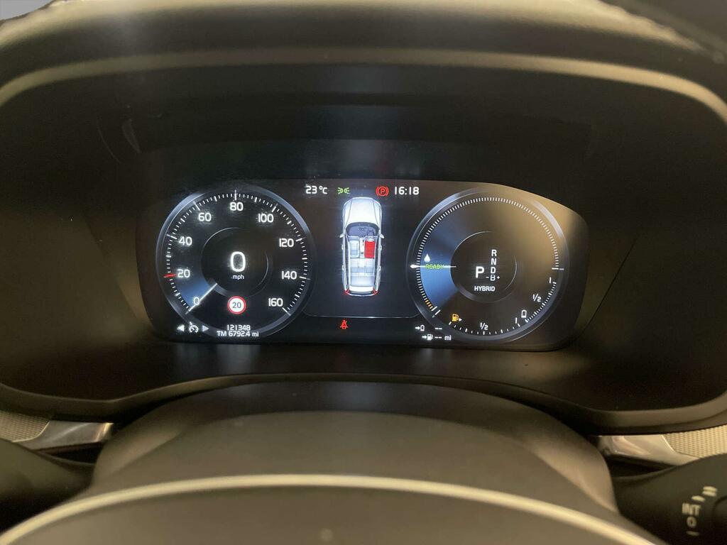 Volvo V60 V60 2.0 T6 Recharge Phev R Design Awd Est Red #17