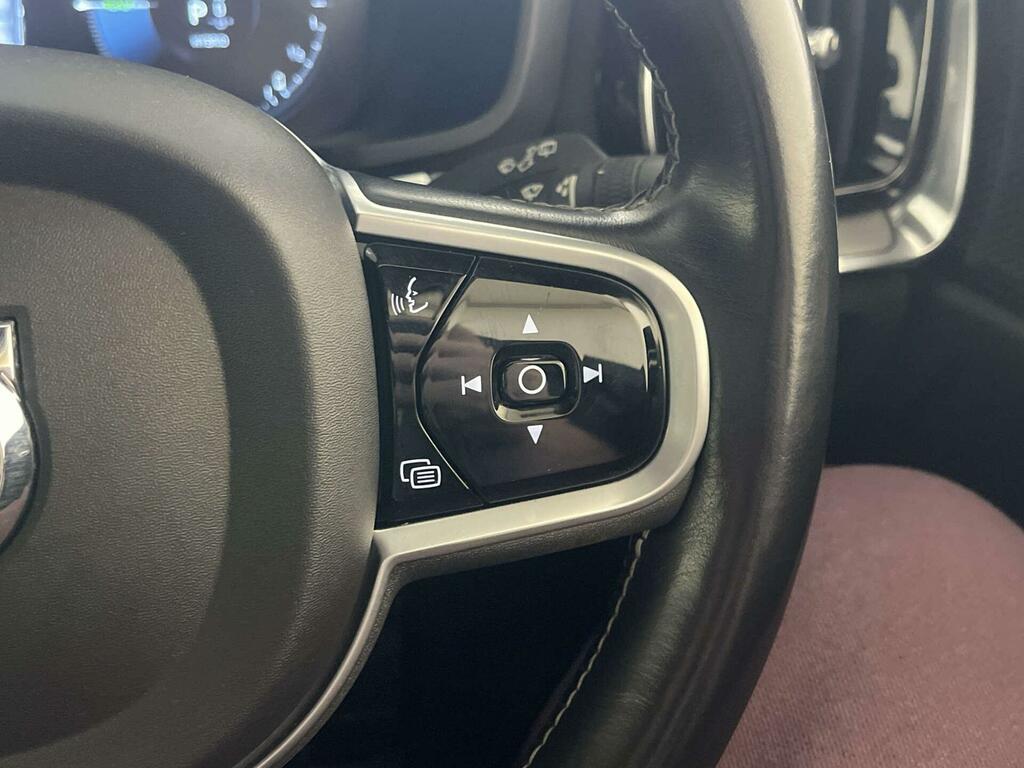 Volvo V60 V60 2.0 T6 Recharge Phev R Design Awd Est Red #18
