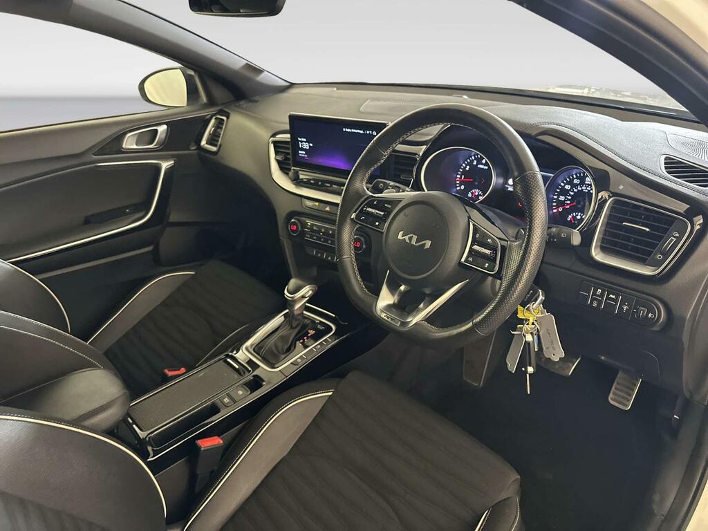 Kia Xceed 1.5 T Gdi Gt Line Suv Blue #15