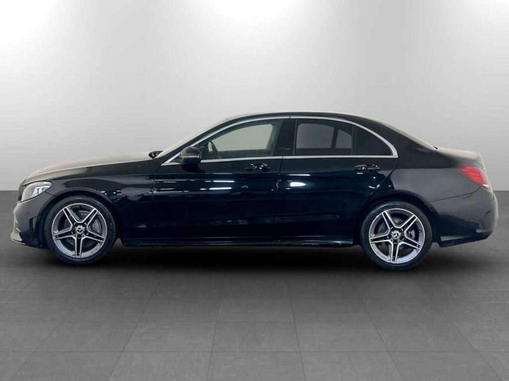 Mercedes-Benz C Class 2.0 C300d Amg Line Edition Premium Saloon Di Black #4
