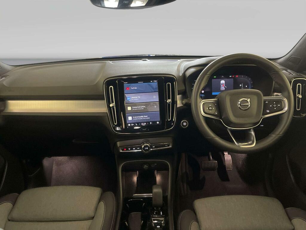 Volvo XC40 2.0 B3 Mhev Plus Dark Suv Hybrid Dct Au Black #2
