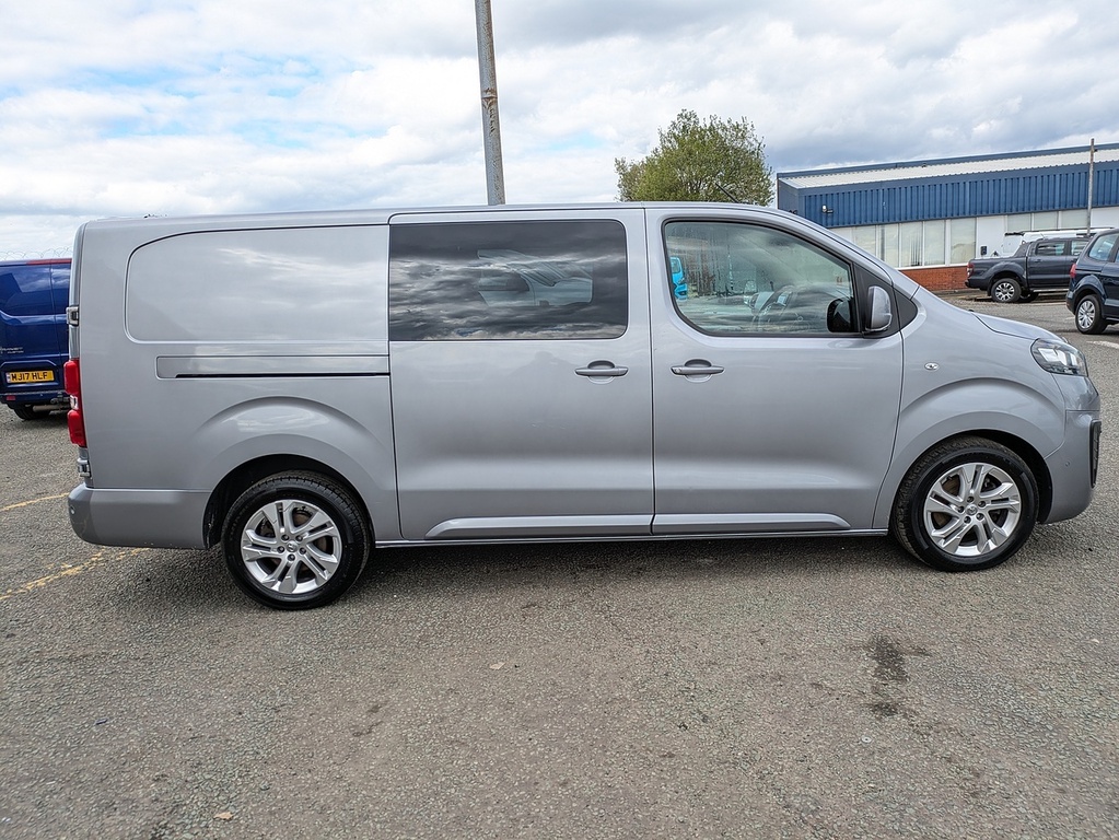 Vauxhall Vivaro 2900 1.5 D 100 Bhp L2 Long Sportive 6Dr 1 Owner White #8
