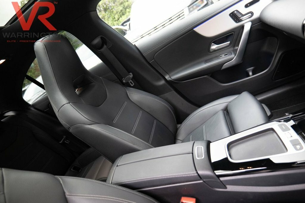 Mercedes-Benz CLA Class 1.3L Amg Line Black #3