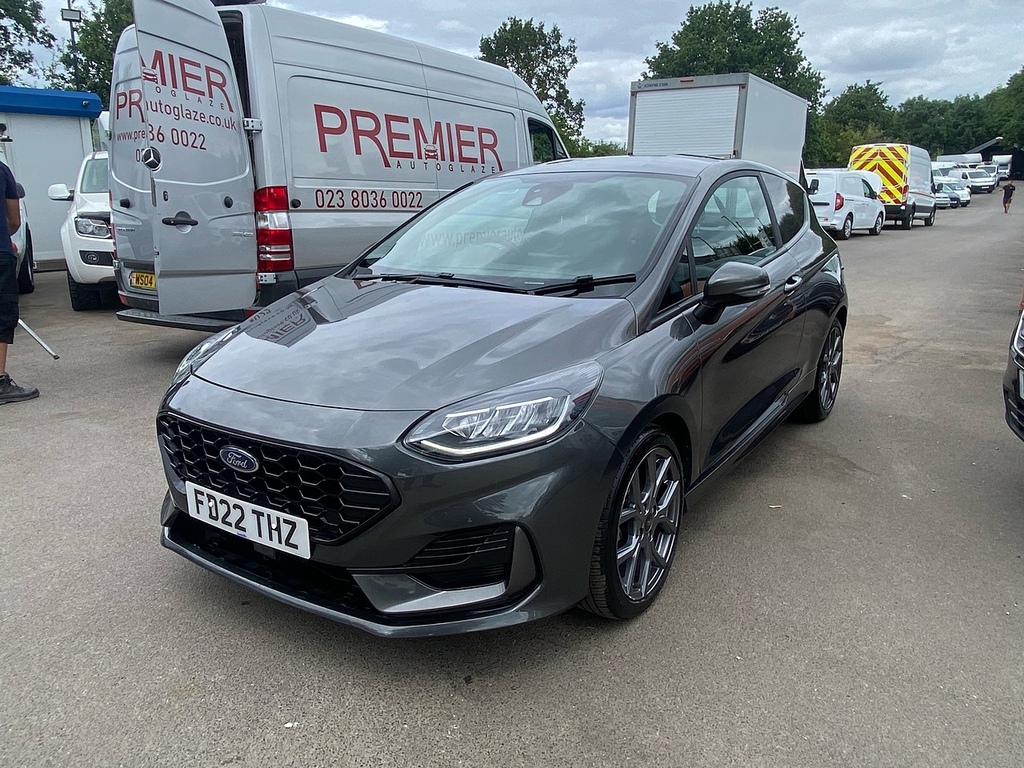 Ford Fiesta 1.0T Ecoboost Mhev Sport Car Derived Van Petro FD22THZ #3