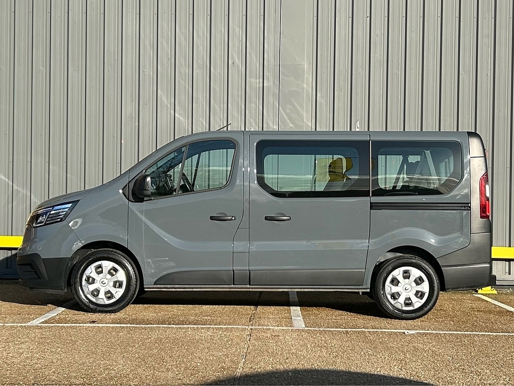 Renault Trafic 2.0 Dci Sl28 Business Minibus Double Cab Diese Grey #4