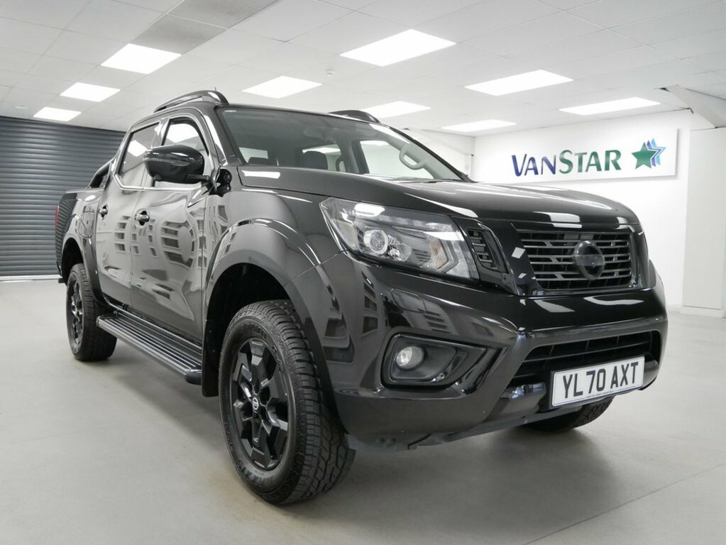 Nissan Navara 2.3L N-guard Grey #9