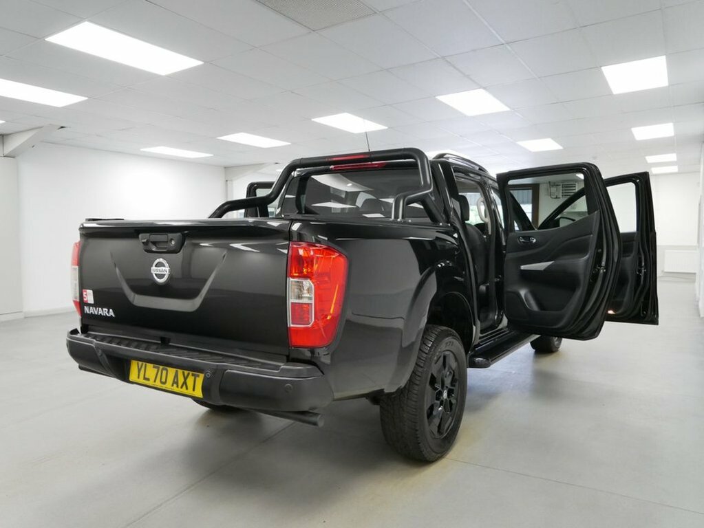 Nissan Navara 2.3L N-guard Grey #28