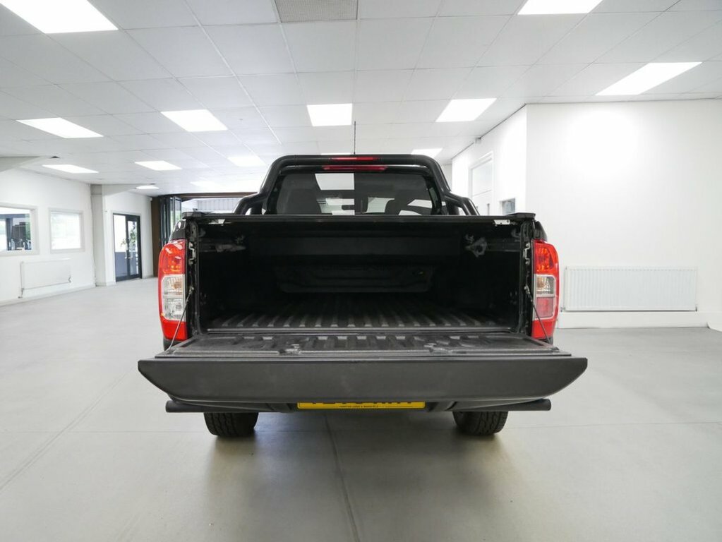 Nissan Navara 2.3L N-guard Grey #27