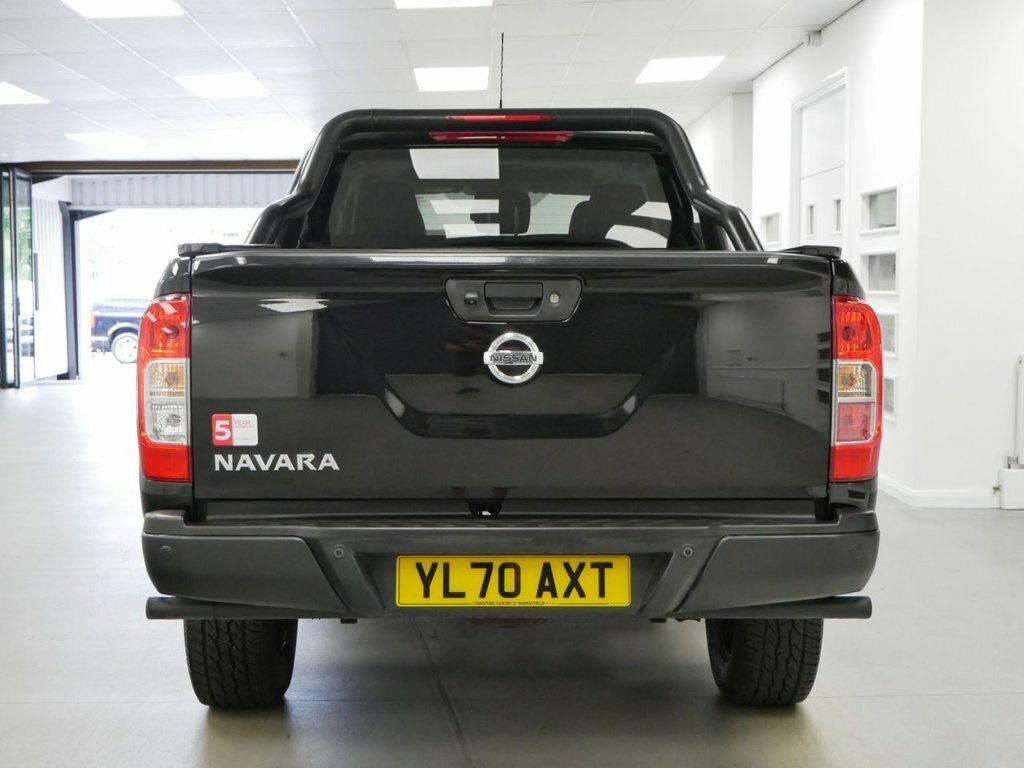 Nissan Navara 2.3L N-guard Grey #12