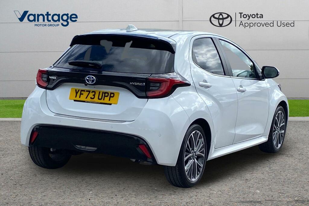 Toyota Yaris 1.5 Vvt-h Excel E-cvt Euro 6 Ss YF73UPP White #2