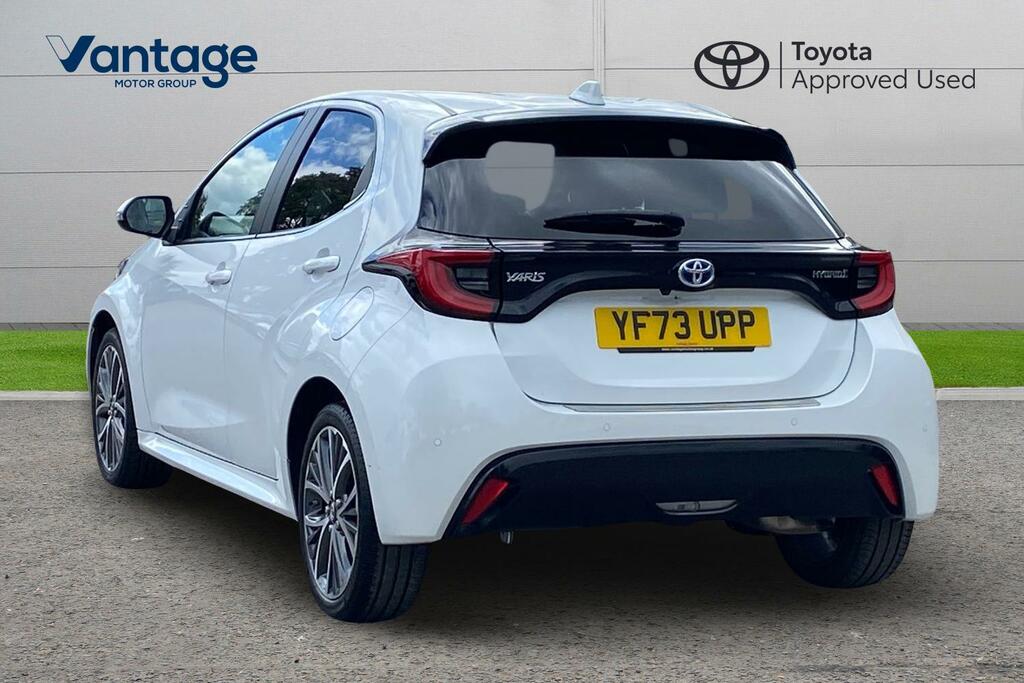 Toyota Yaris 1.5 Vvt-h Excel E-cvt Euro 6 Ss YF73UPP White #4