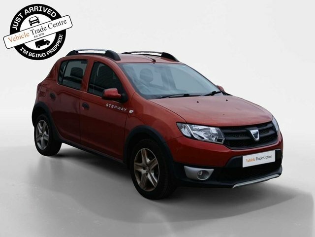 Dacia Sandero Stepway 1.5 Dci Ambiance Hatchback Euro Red