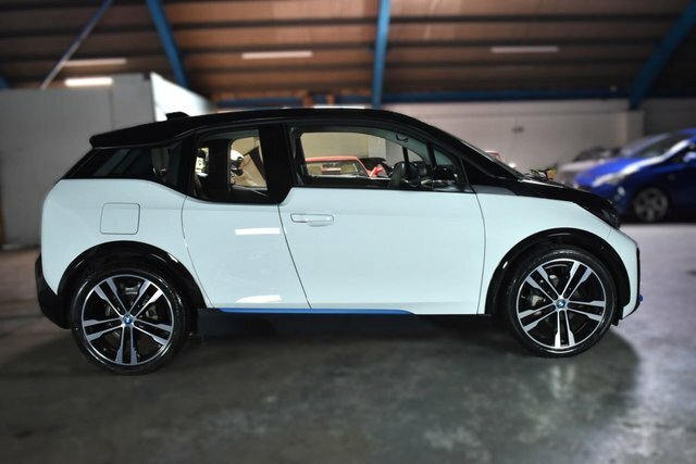 BMW i3 135Kw S 42Kwh 20In Alloy Harmon Kardon Black #9