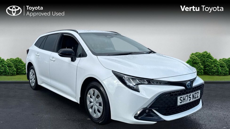 Toyota Corolla Commercial White