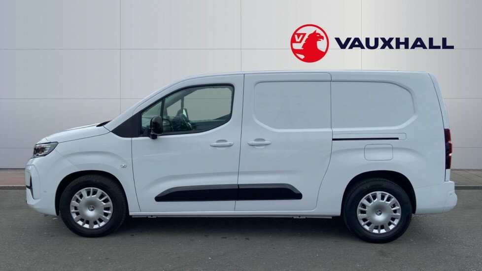 Vauxhall Combo-e Life Pro White #6