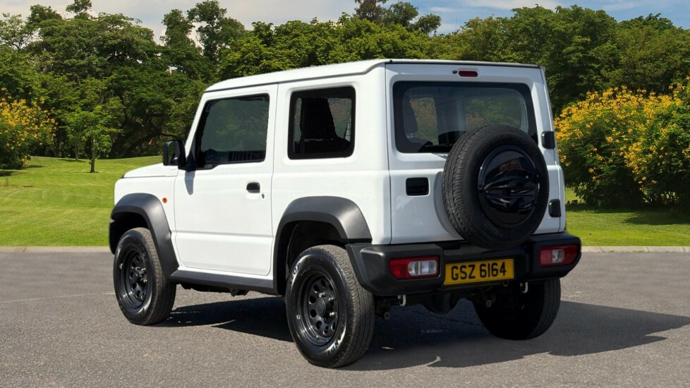 Suzuki Jimny Commercial White #2
