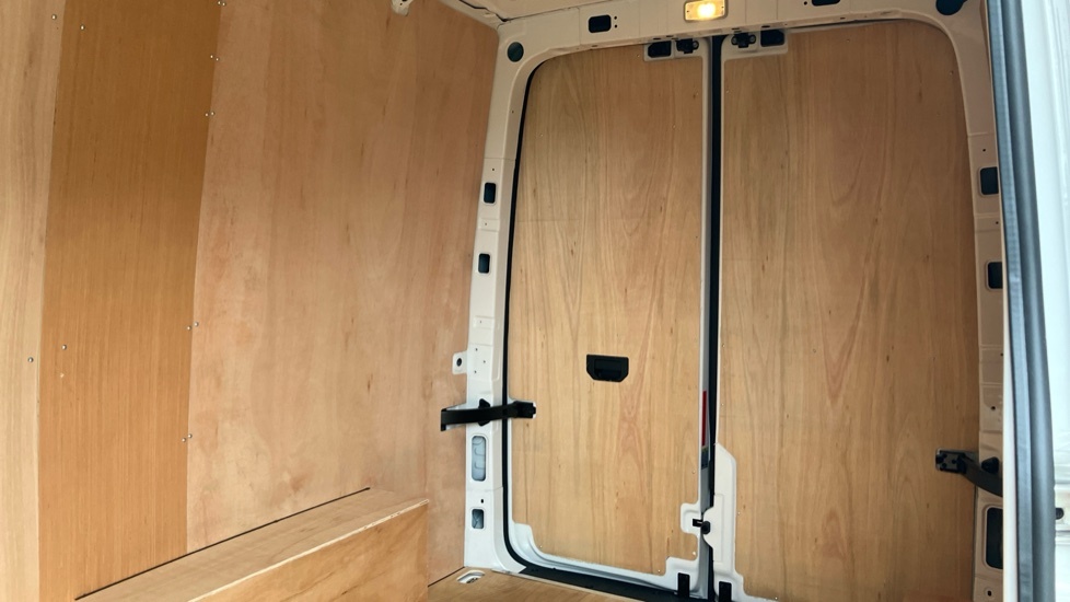 Volkswagen Crafter 2.0 Tdi 177Ps 4Motion Commerce High Roof Van Grey #14
