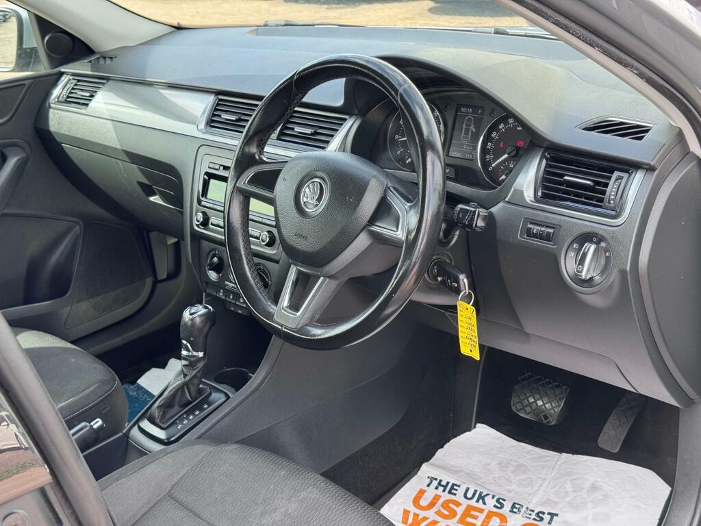 Skoda Rapid Se Tsi Silver #4