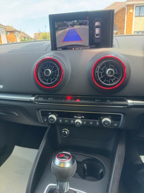 Audi RS3 2.5 Tfsi Carbon Vorsprung Sportback S Tronic Quatt Yellow #32