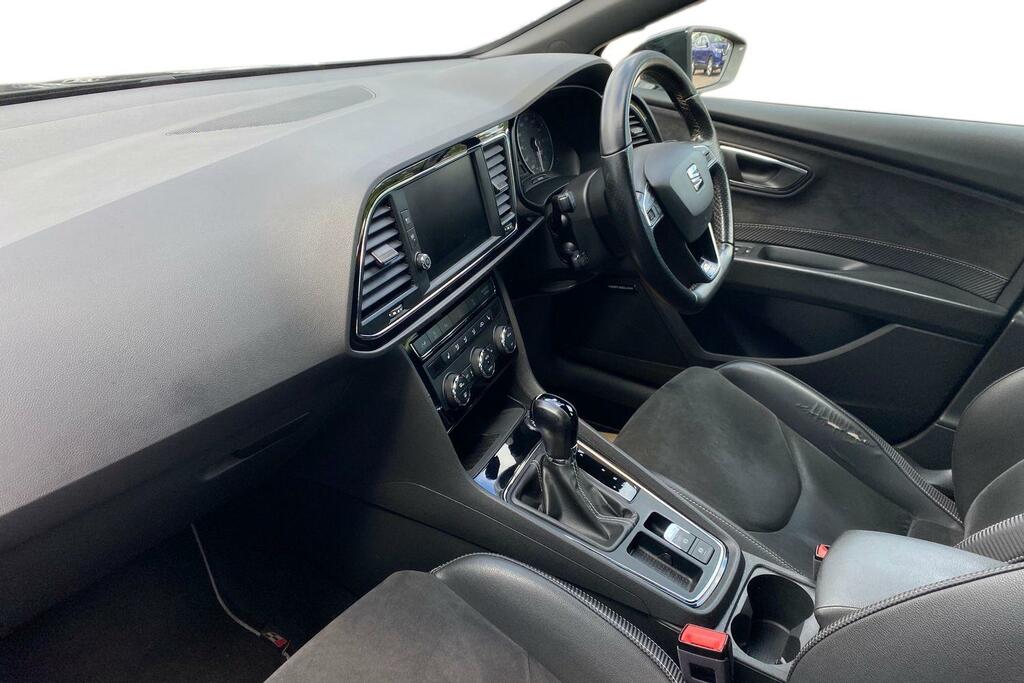 Seat Leon Seat Leon Cupra 300 Tsi S-a Black #2