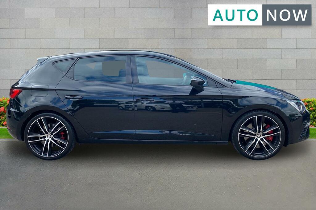 Seat Leon Seat Leon Cupra 300 Tsi S-a Black #4