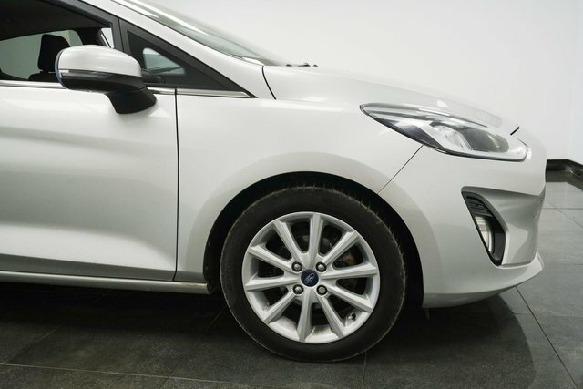 Ford Fiesta 1.0T Ecoboost Titanium Euro 6 S S KV67BPE Silver #4