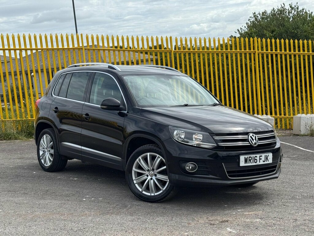 Volkswagen Tiguan 2.0 Tdi Bluemotion Tech Match Edition 4Wd Euro 6 Black