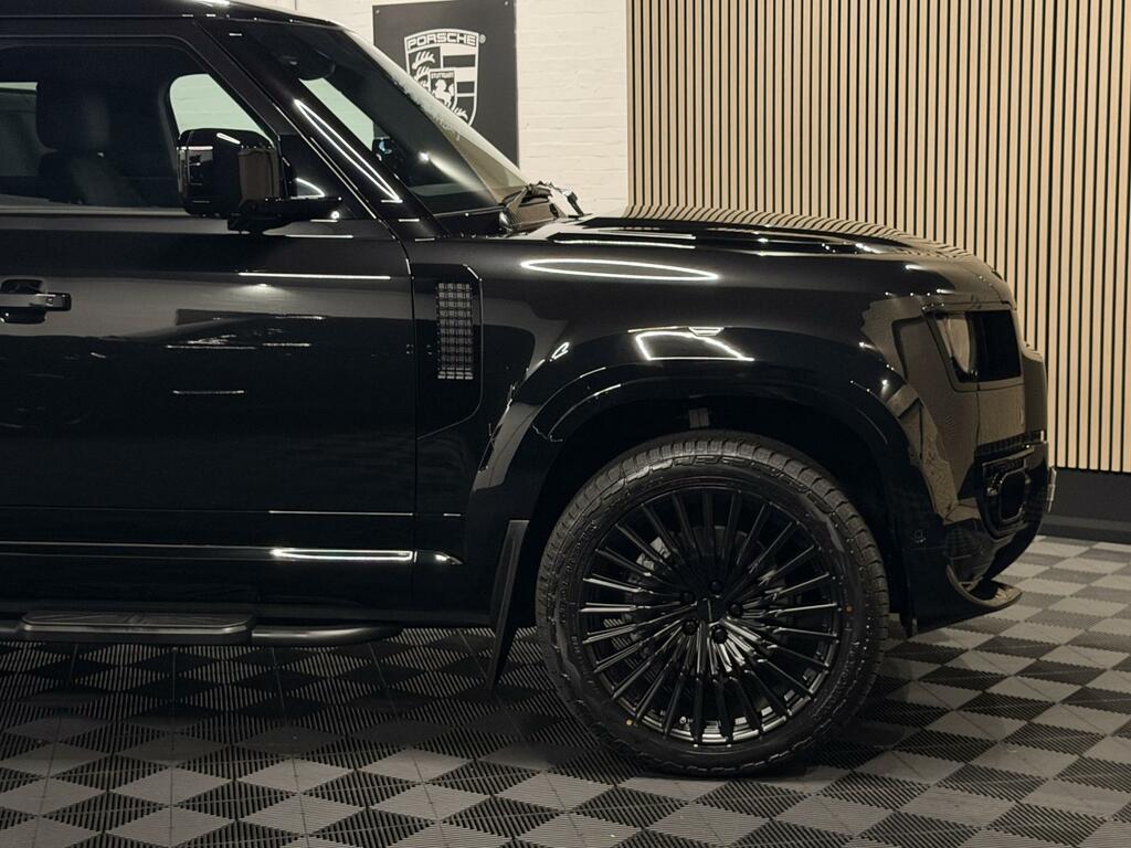 Land Rover Defender 110 X-dynamic Hse Black #6