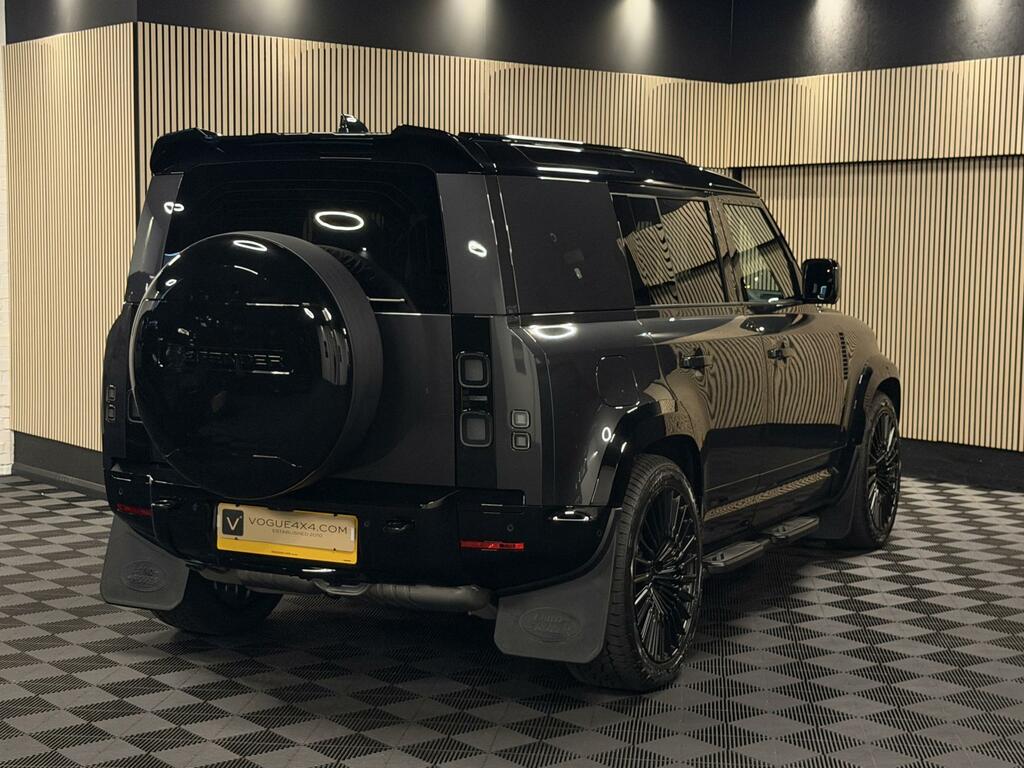 Land Rover Defender 110 X-dynamic Hse Grey #3