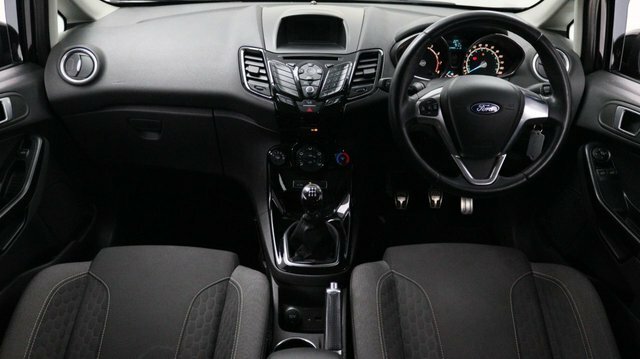 Ford Fiesta 1.0T Ecoboost Zetec S Hatchback Black #2