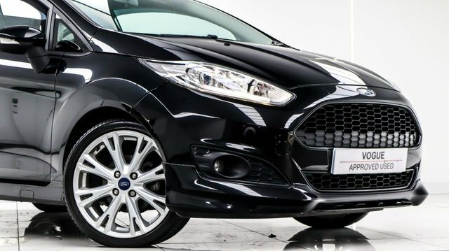 Ford Fiesta 1.0T Ecoboost Zetec S Hatchback Black #4
