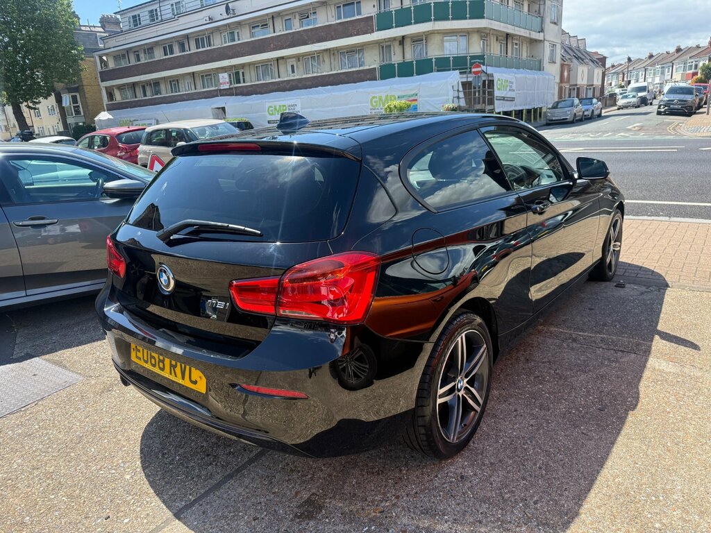 BMW 1 Series 1.5 118I Sport Hatchback Euro 6 EO68RVC Black #4