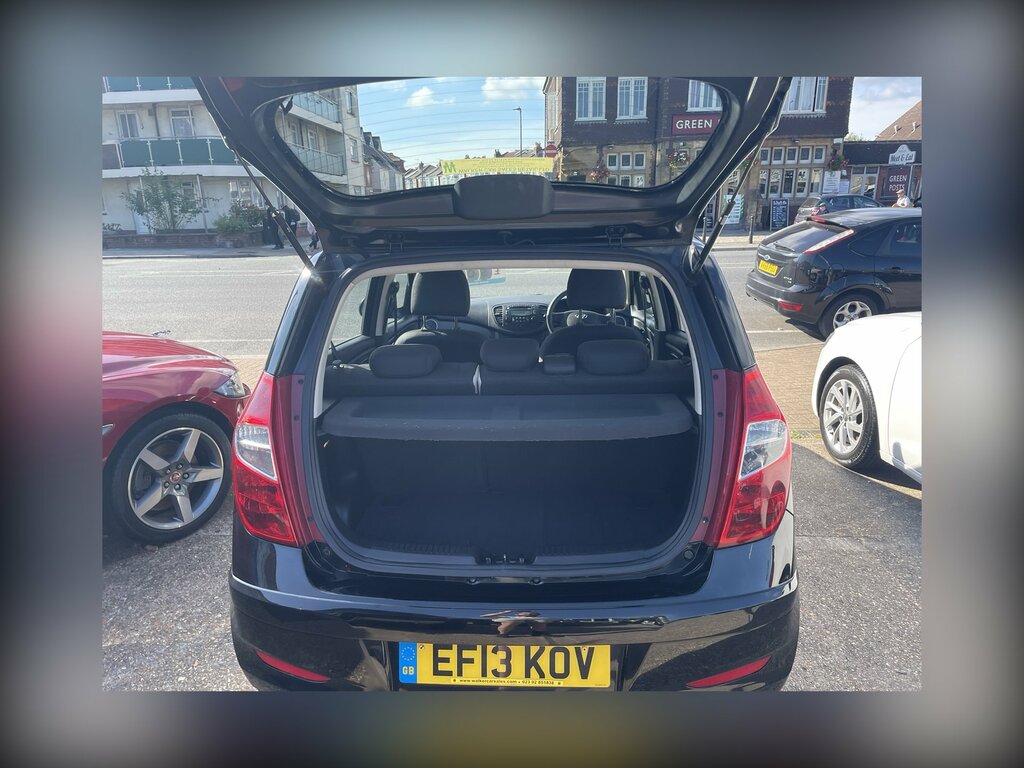 Hyundai I10 1.2 Active Black #4