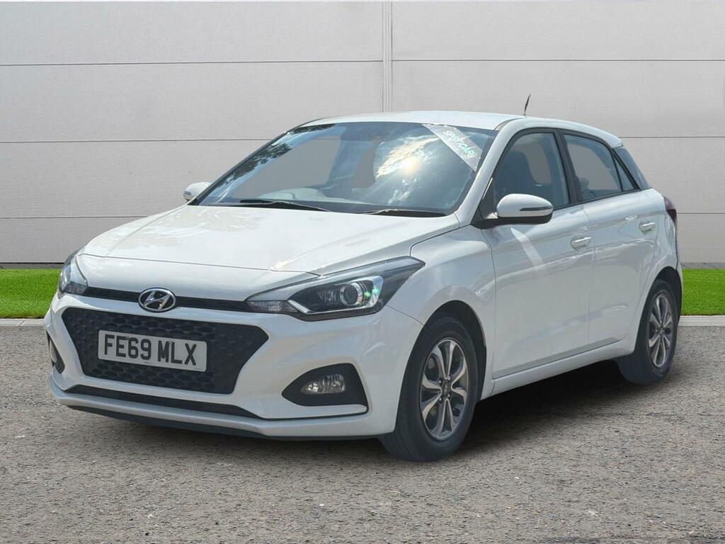 Hyundai I20 1.2 Se Launch Edition Euro 6 Ss FE69MLX White #3
