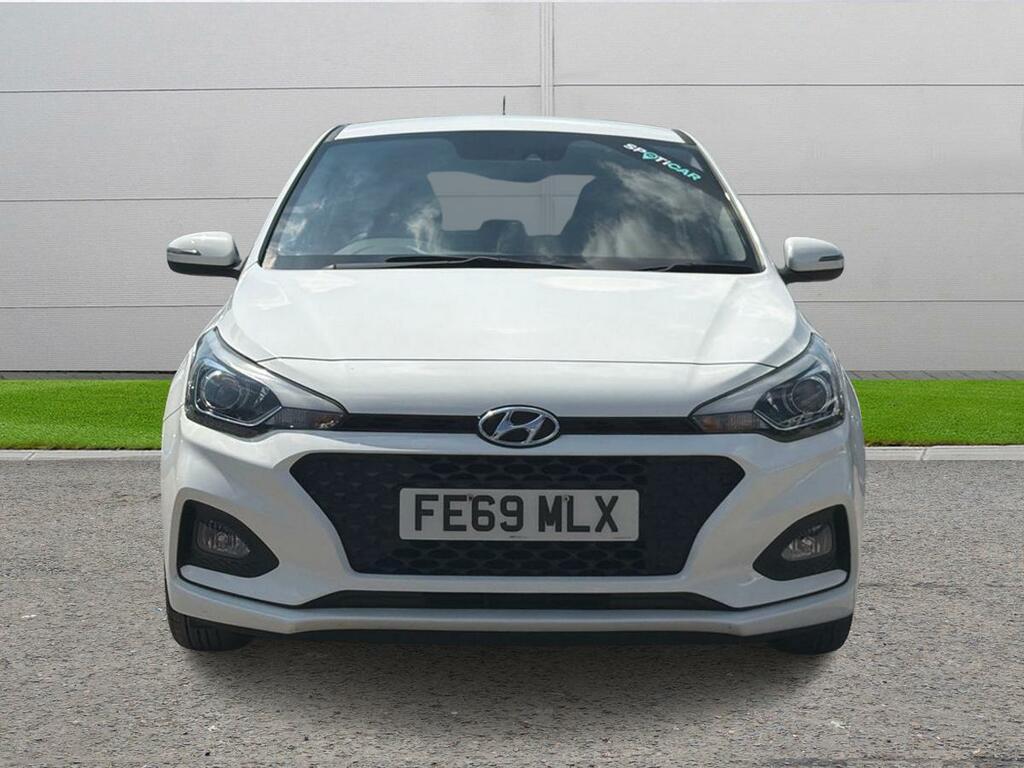 Hyundai I20 1.2 Se Launch Edition Euro 6 Ss FE69MLX White #2
