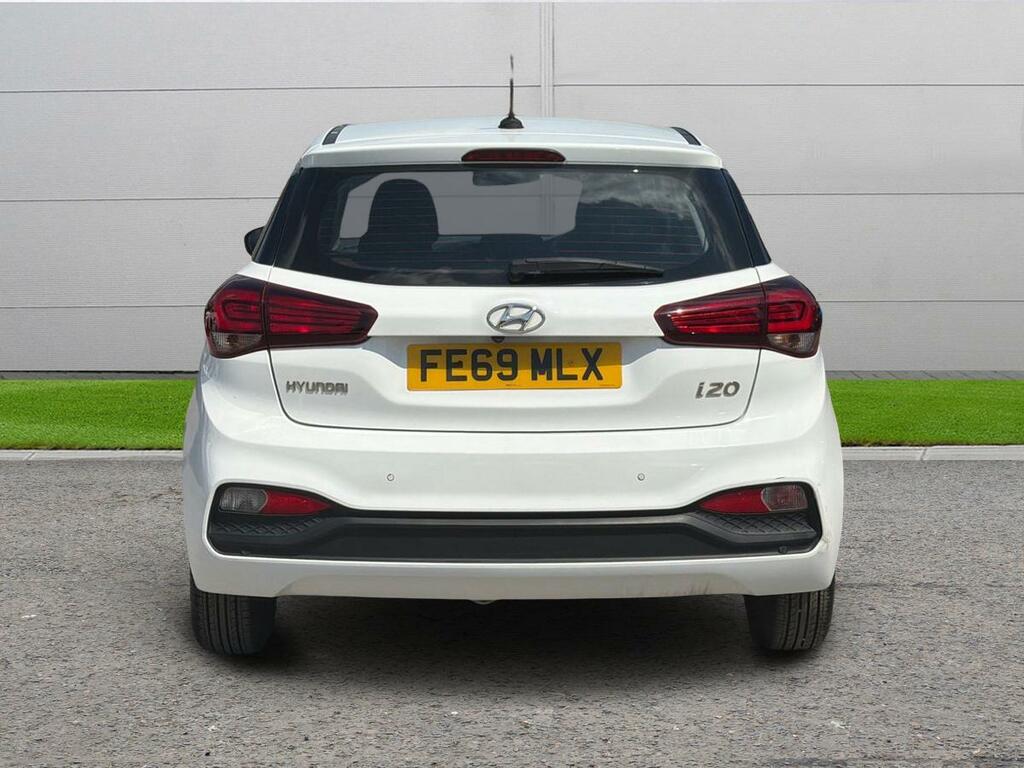 Hyundai I20 1.2 Se Launch Edition Euro 6 Ss FE69MLX White #6