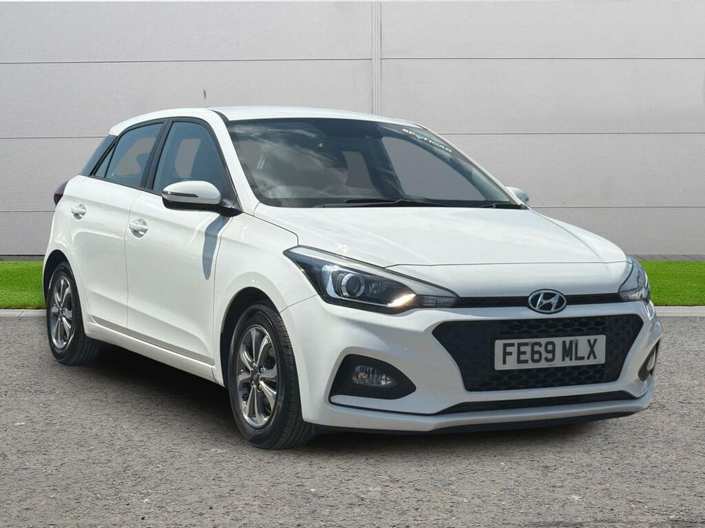 Hyundai I20 1.2 Se Launch Edition Euro 6 Ss White